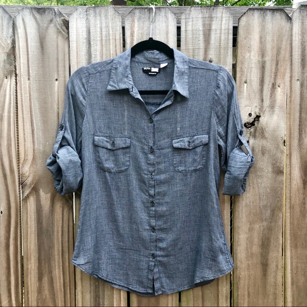 URBAN OUTFITTERS BUTTON-DOWN TOP